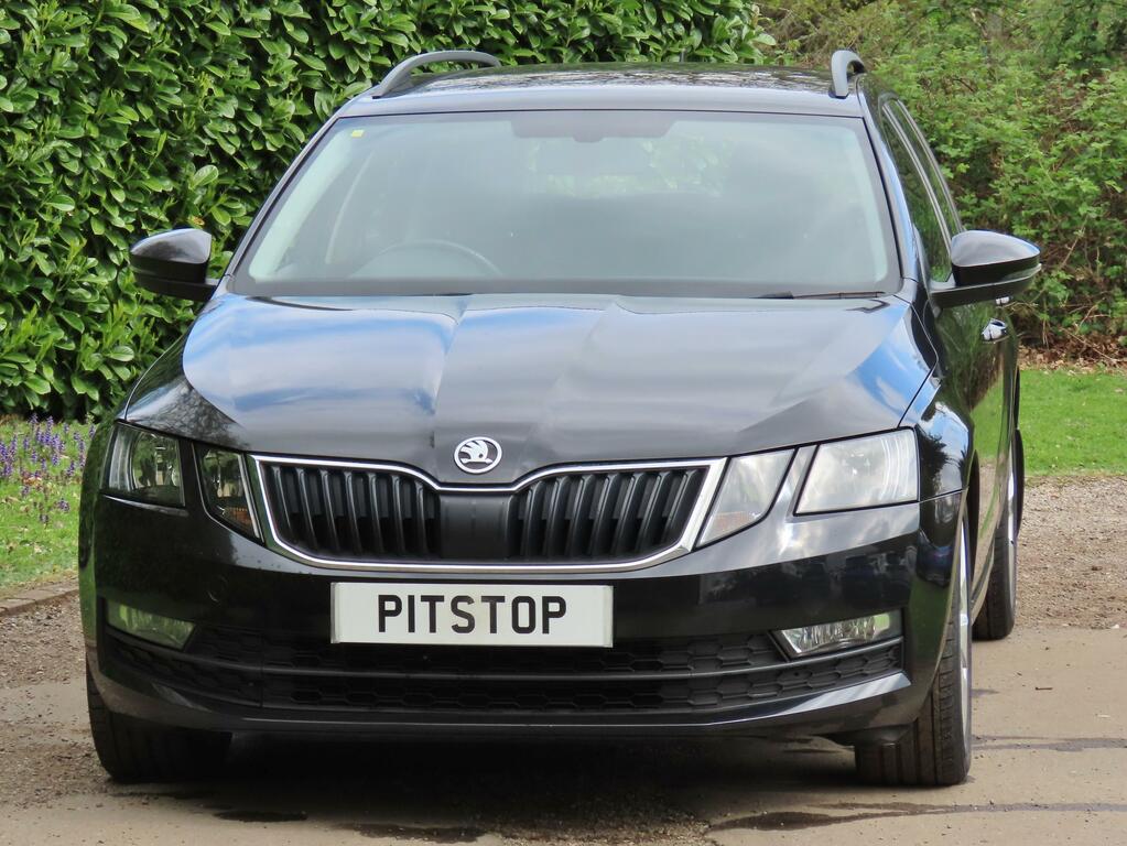 Skoda Octavia 1.5 Tsi Act Se Drive Estate Dsg Euro 6 Black