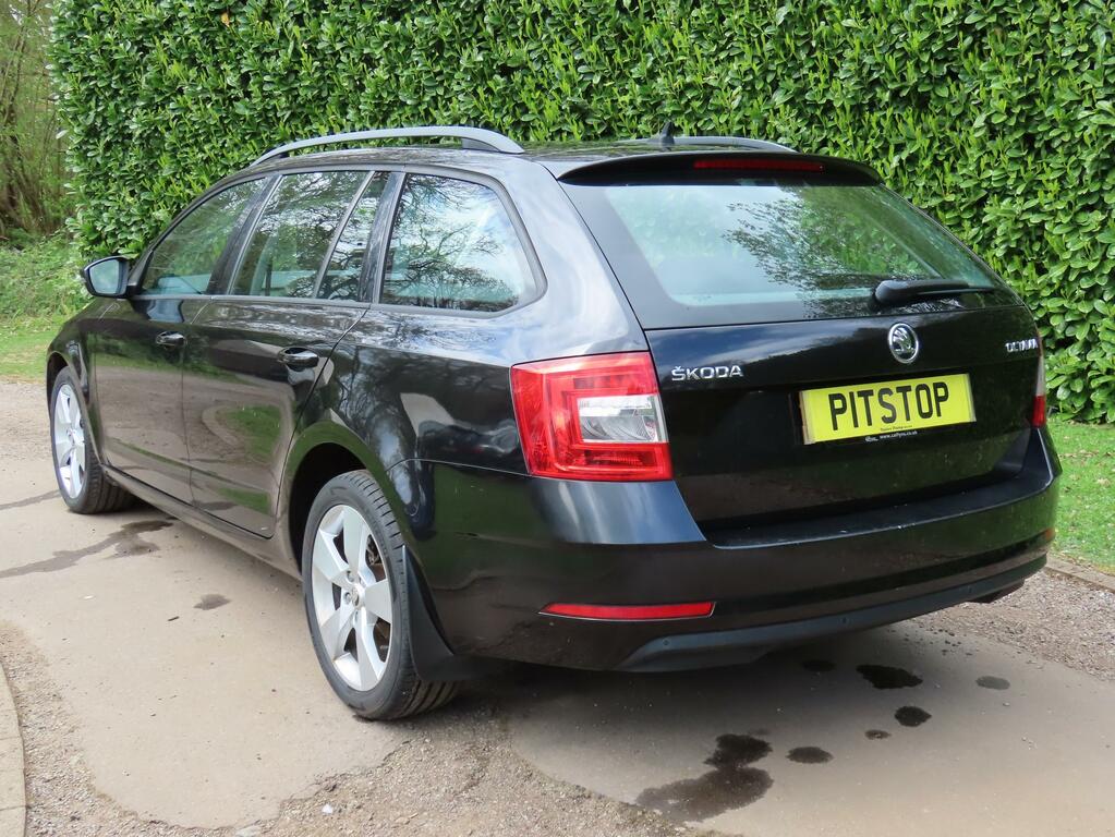Skoda Octavia 1.5 Tsi Se Technology Blue #19