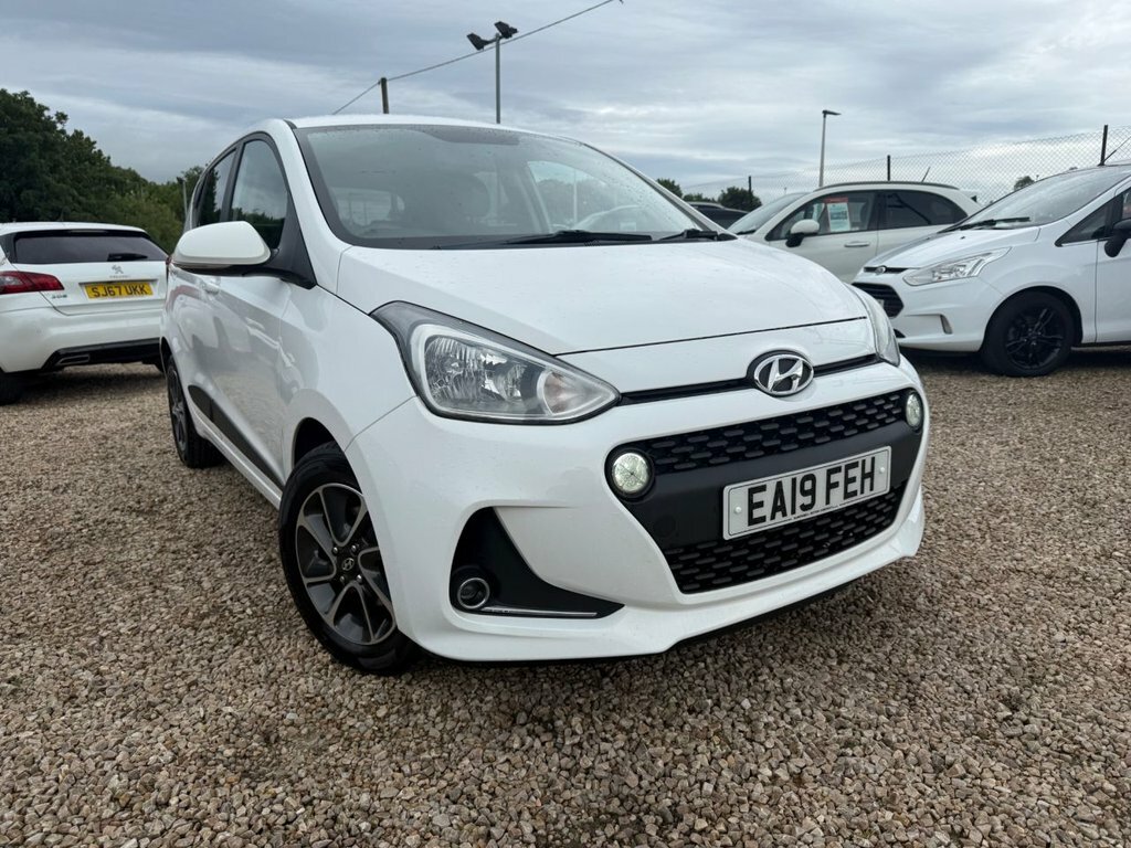 Hyundai I10 1L Premium EA19FEH White #2