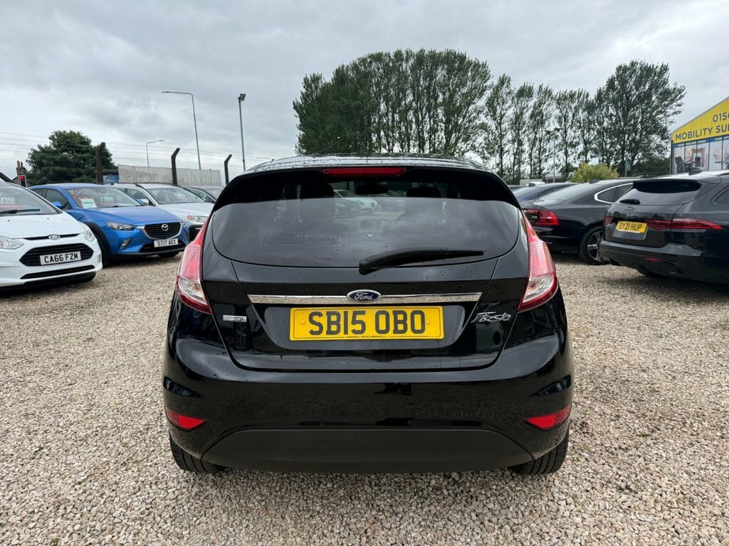 Ford Fiesta 1L Titanium Black #6