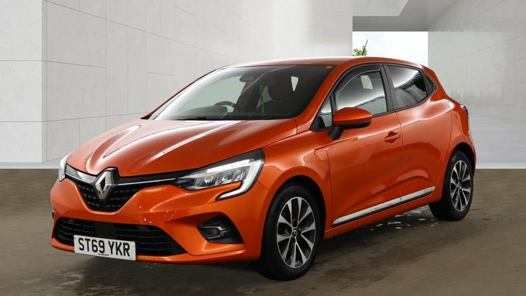 Renault Clio 1L Iconic Orange