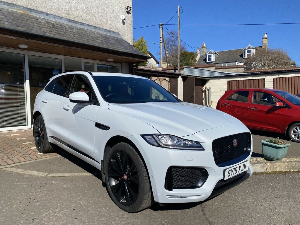 Jaguar F-Pace 3.0 D300 V6 S White #6