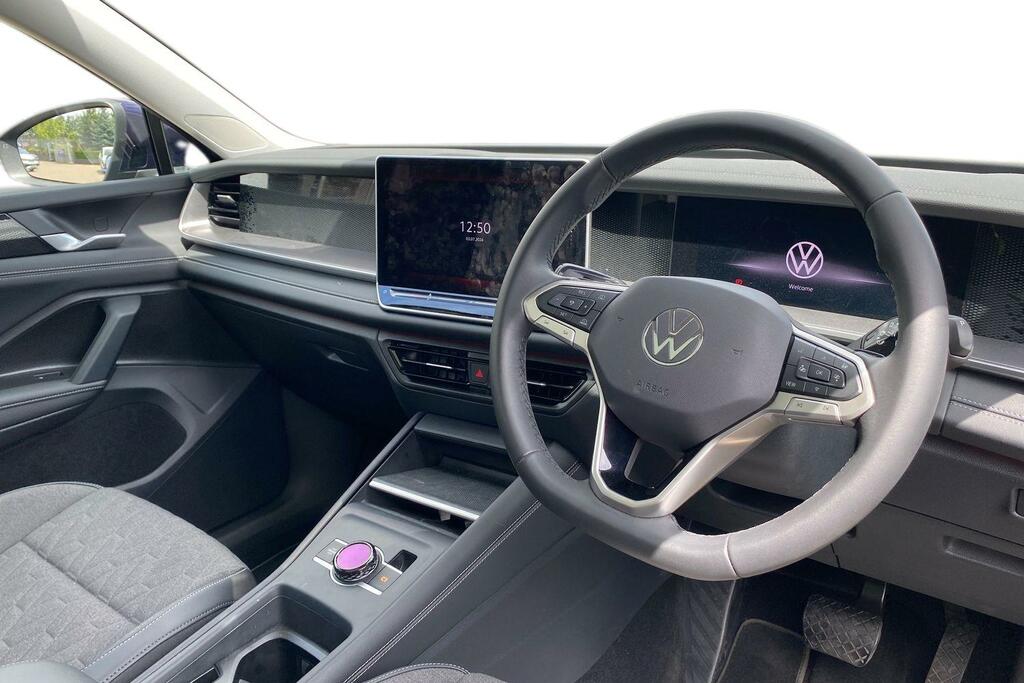 Volkswagen Tayron 1.5 Tsi Ehybrid 19.7Kwh Match Suv Plug- AY26UYT Purple #6
