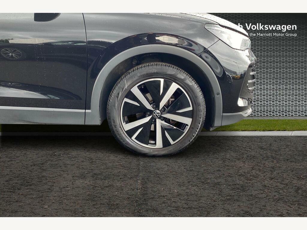 Volkswagen Tiguan 1.5 Etsi Mhev Elegance Suv Hybrid Dsg E Black #5
