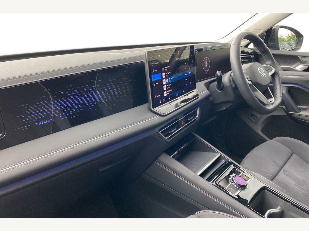 Volkswagen Tiguan 1.5 Etsi Mhev Elegance Suv Hybrid Dsg E Black #2