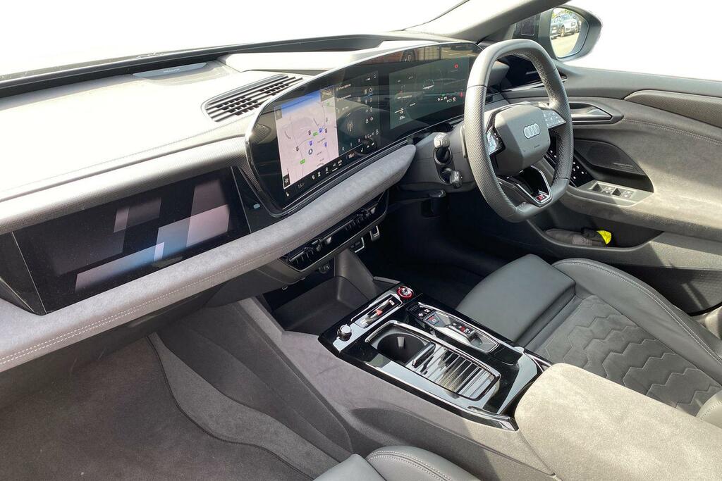 Audi A6 E-tron Sportback 100Kwh Edition 1 Hatchback Quatt AV26OCY Black #2