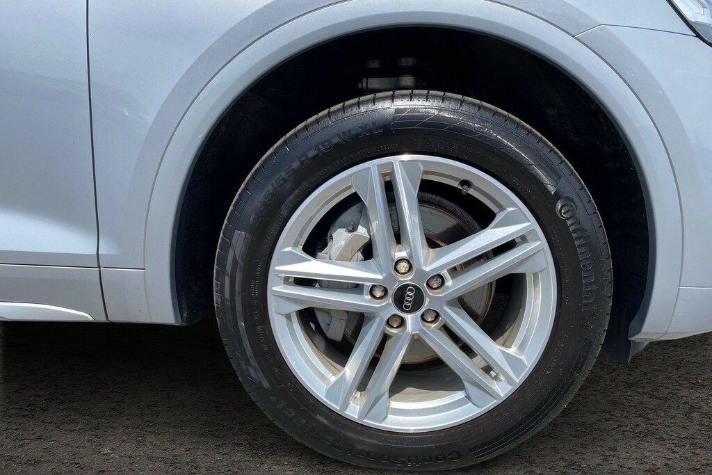 Audi Q5 2.0 Tfsi 45 S Line Sportback S Tronic Q NJ72GKC Silver #5