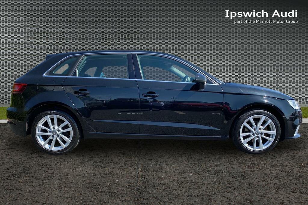 Audi A3 1.5 Tfsi Cod 35 Sport Sportback RJ19ZRR Black #4