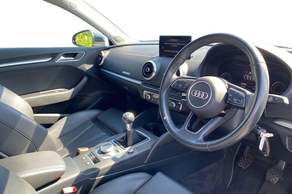 Audi A3 1.5 Tfsi Cod 35 Sport Sportback RJ19ZRR Black #6