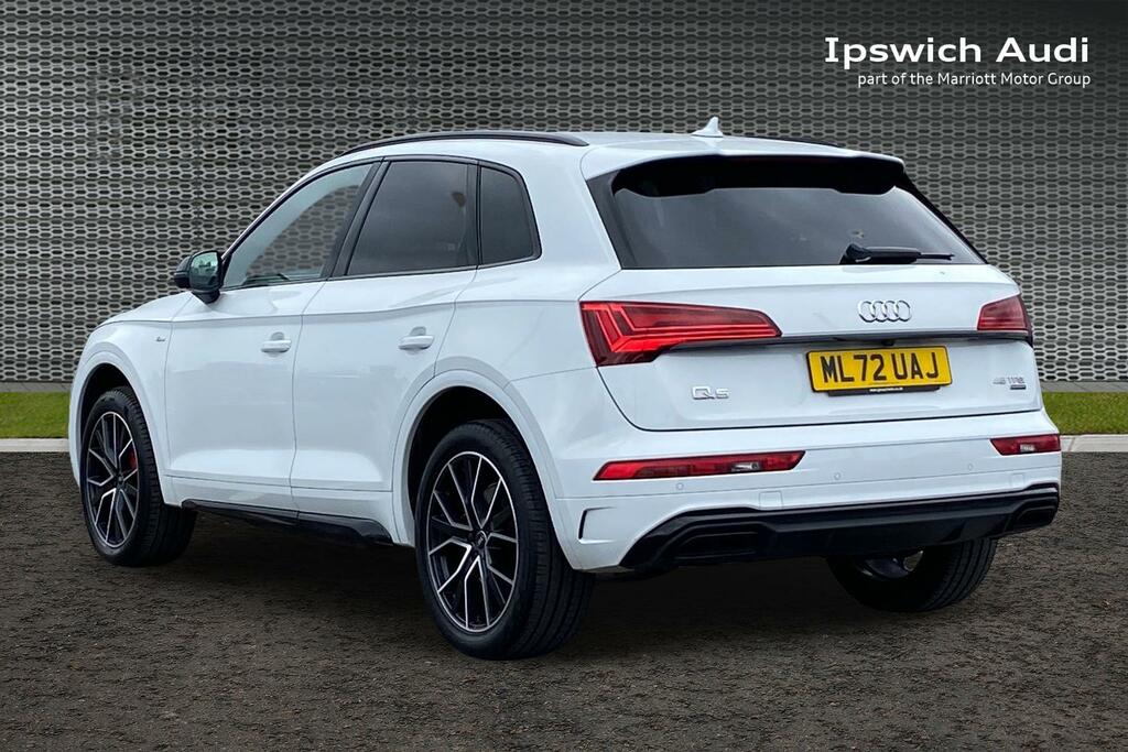 Audi Q5 2.0 Tfsi 45 Edition 1 Suv S Tronic Quat ML72UAJ White #3