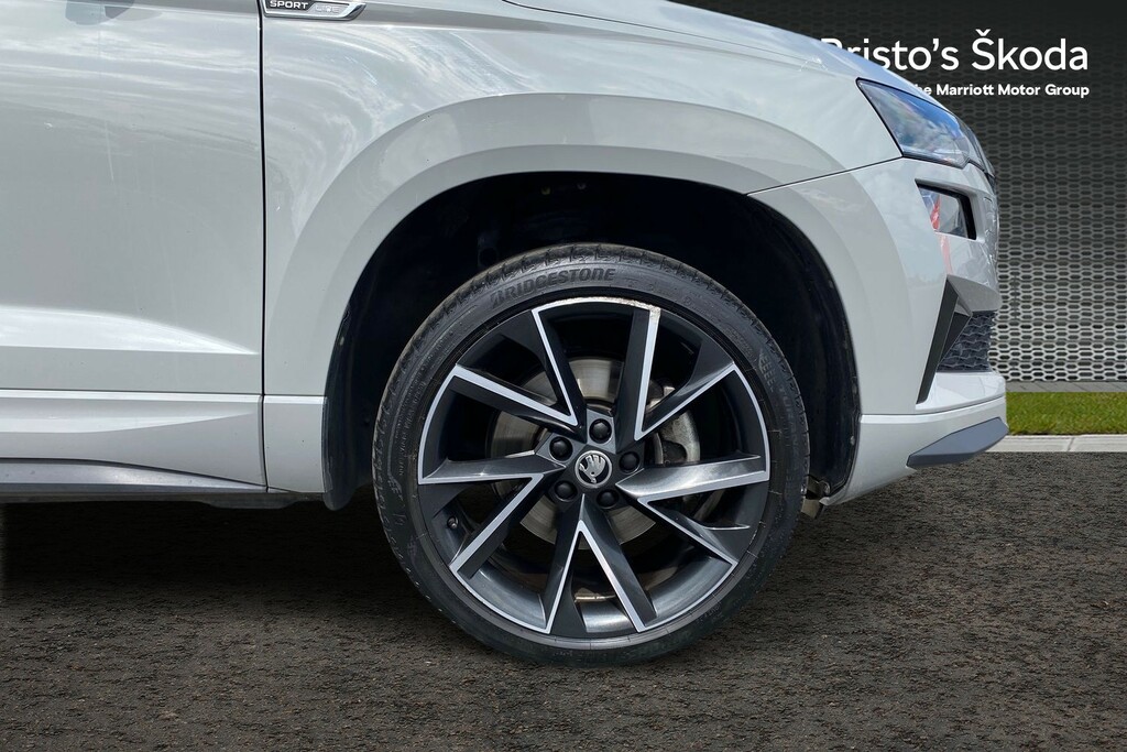 Skoda Karoq 1.5 Tsi Act Sportline Suv Dsg Euro 6 S AX23FBZ Grey #5