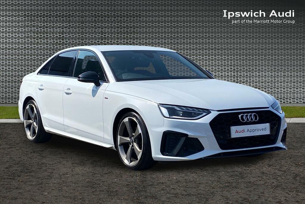 Audi A4 2.0 Tfsi 35 Black Edition Saloon White