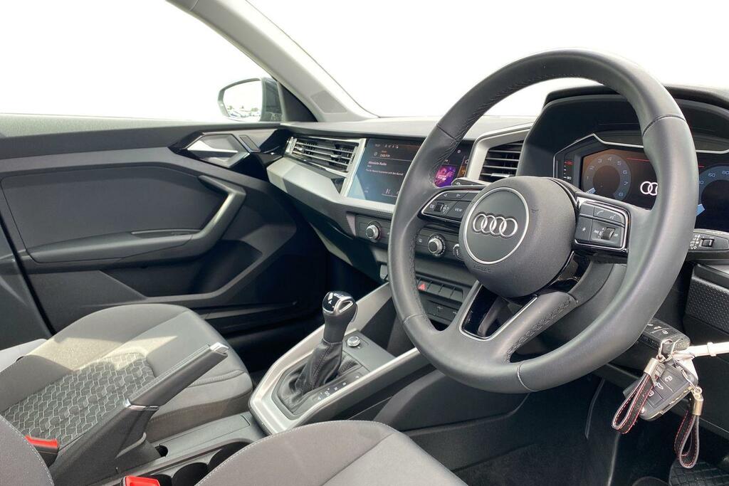Audi A1 1.0 Tfsi 25 Sport Sportback S Tronic Eu AV25FSC Black #6