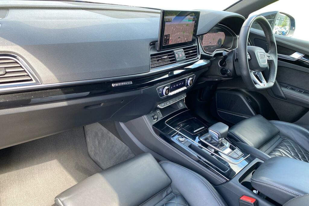 Audi Q5 2.0 Tdi 40 Edition 1 Suv S Tronic Quatt AX23RGZ Blue #2