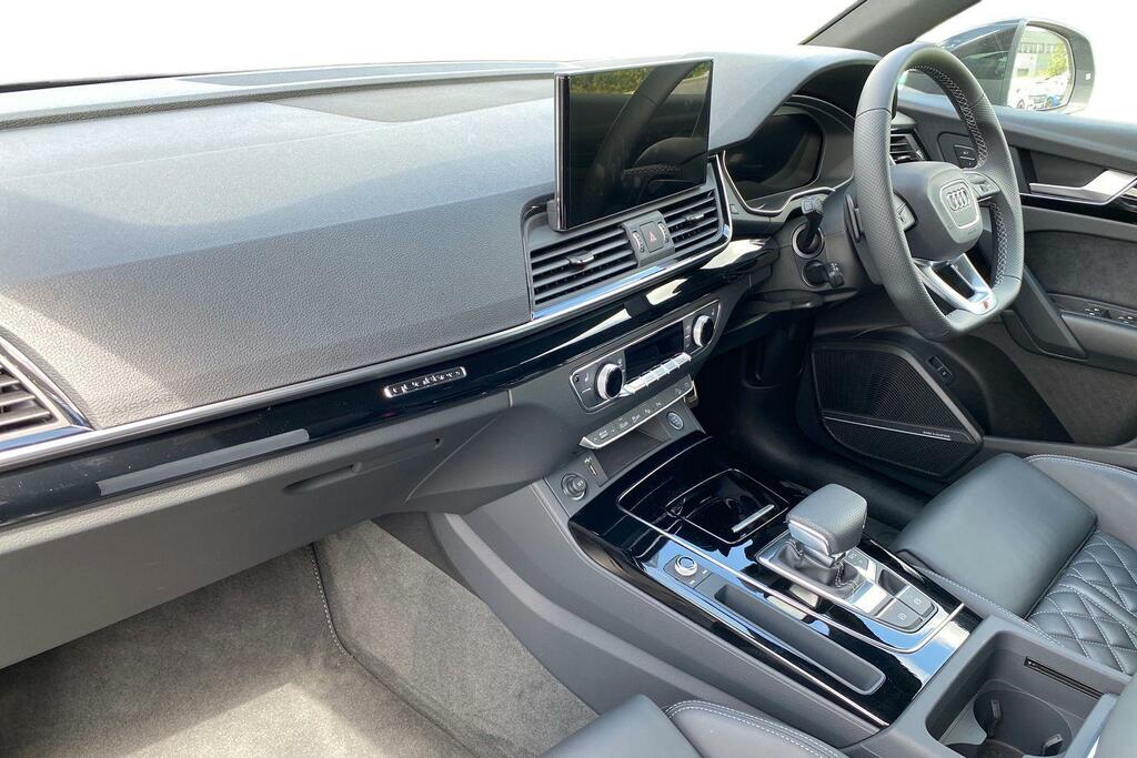 Audi Q5 2.0 Tfsi 45 Black Edition Suv S Tronic Silver #2
