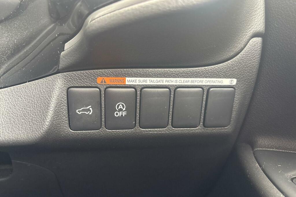 Mitsubishi Outlander 2.0 Mivec 4 Cvt 4Wd Euro 6 Ss White #25