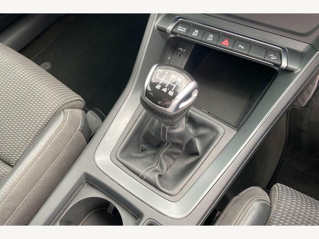 Audi Q3 Audi Estate 35 Tfsi S Line S Tronic Black #23