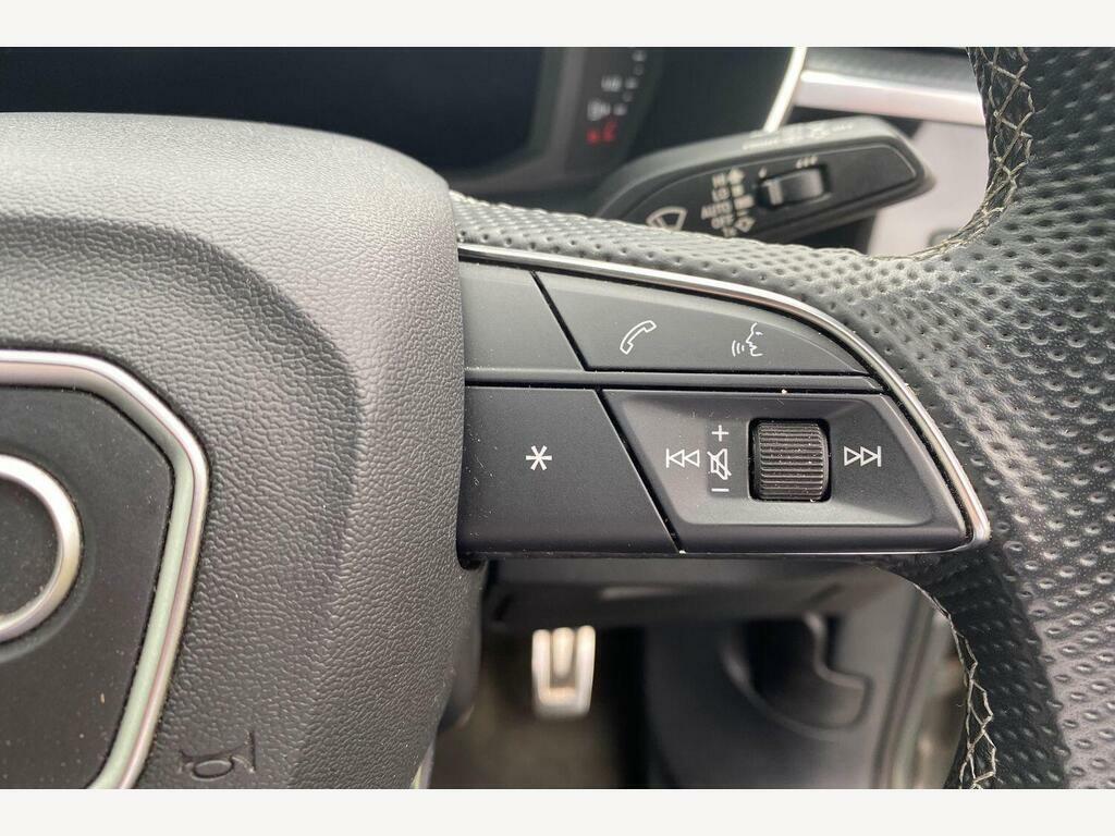 Audi Q3 Audi Estate 35 Tfsi S Line S Tronic Black #15