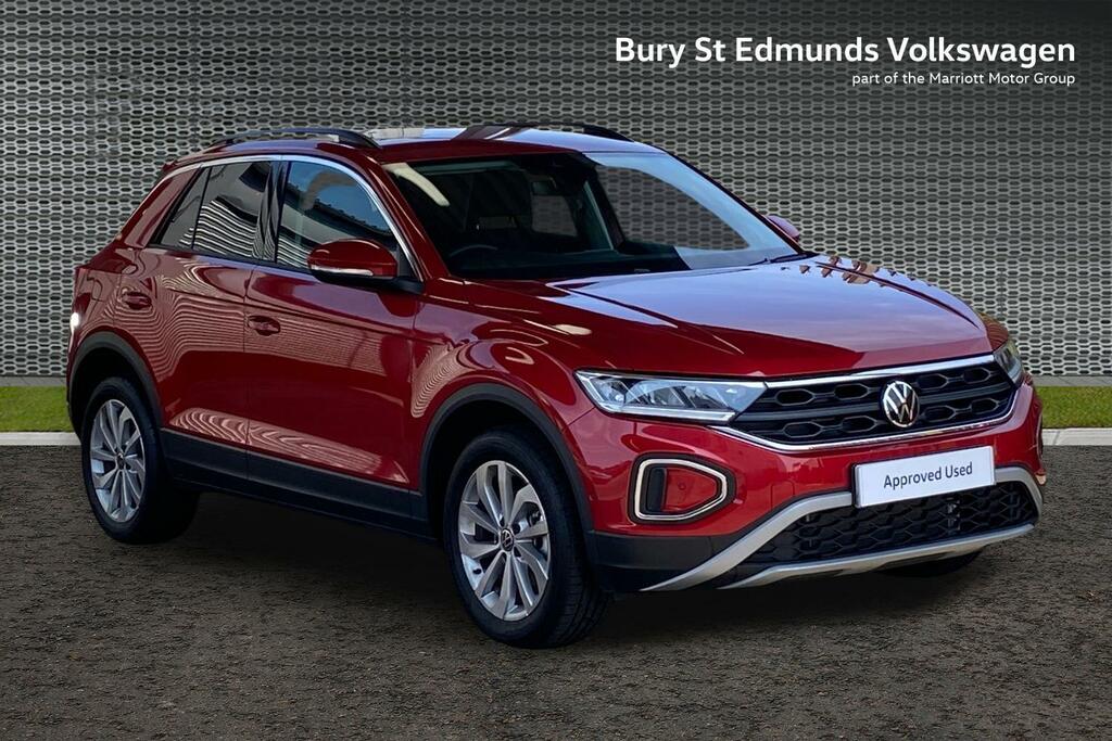 Volkswagen T-Roc 1.5 Tsi Match Suv Euro 6 Ss Red