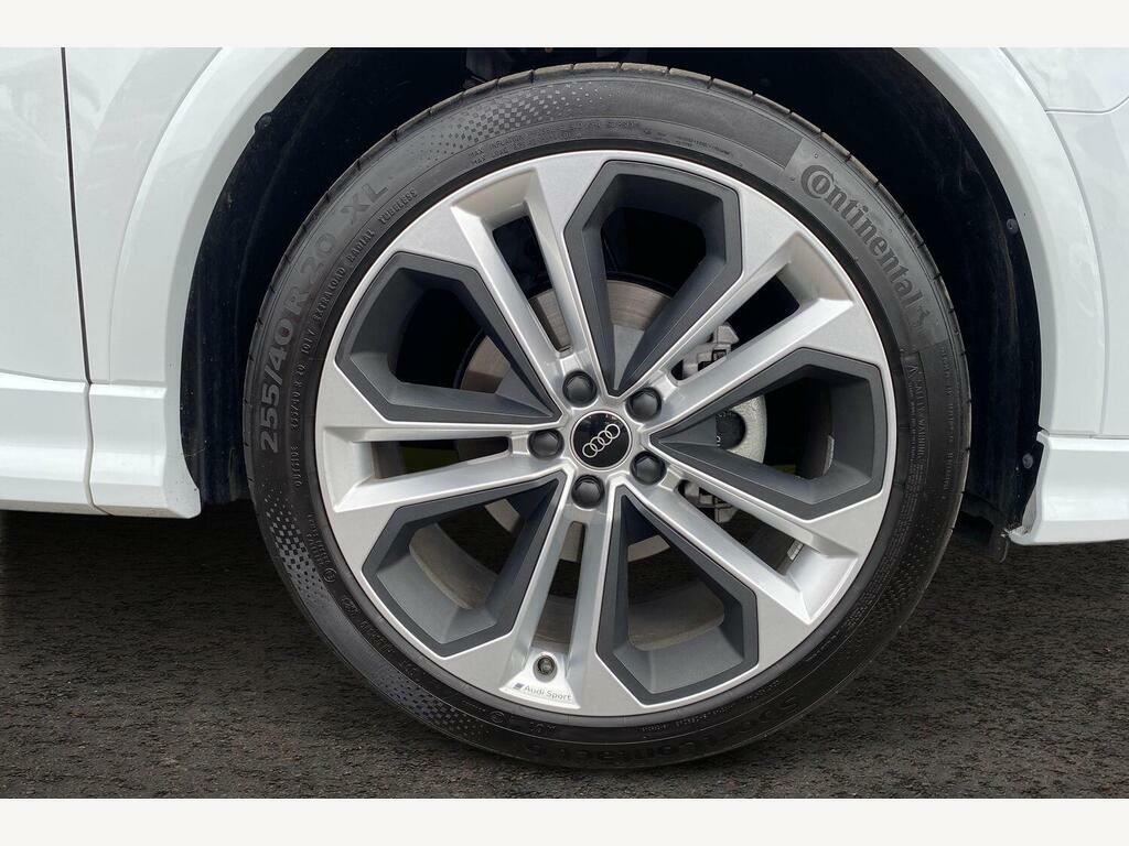 Audi Q3 1.5 Tfsi Cod 35 S Line Suv S Tronic Eur White #5