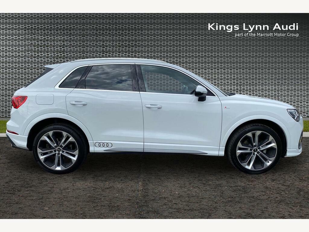 Audi Q3 1.5 Tfsi Cod 35 S Line Suv S Tronic Eur White #4