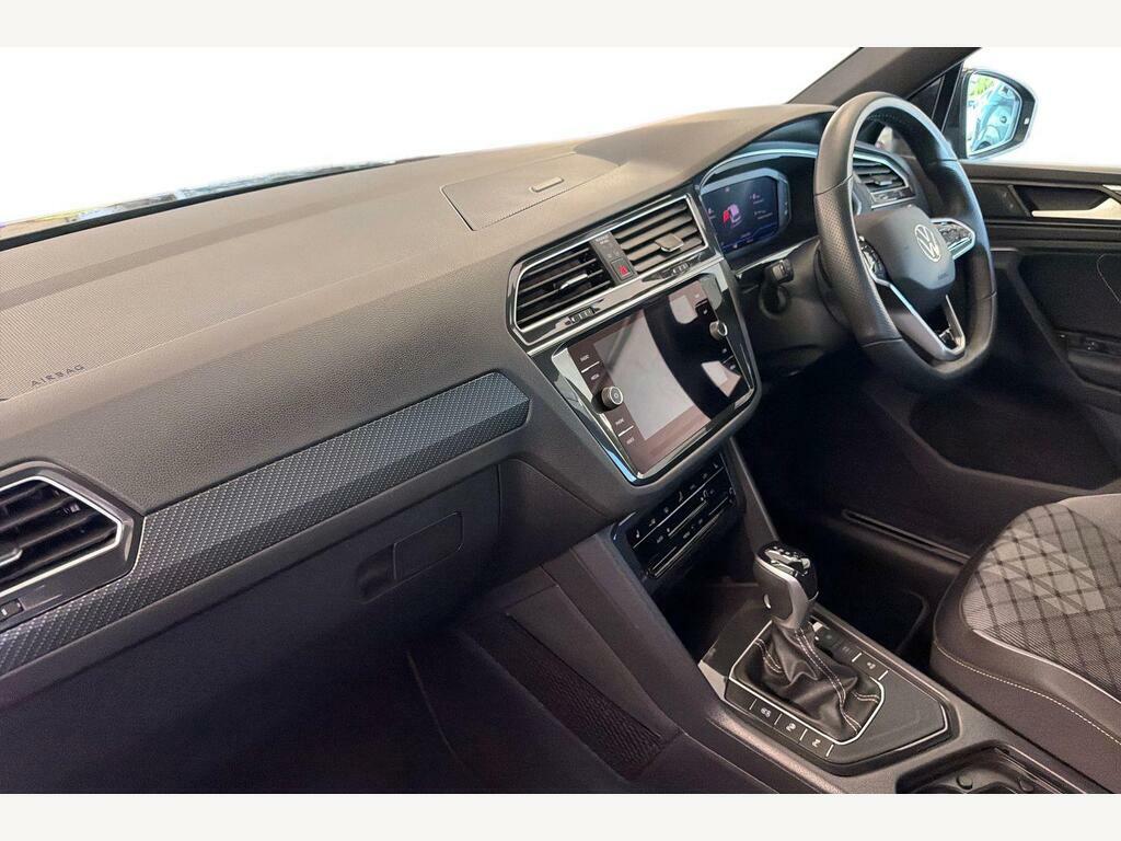 Volkswagen Tiguan 1.5 Tsi Black Edition Suv Dsg Euro 6 S Grey #2