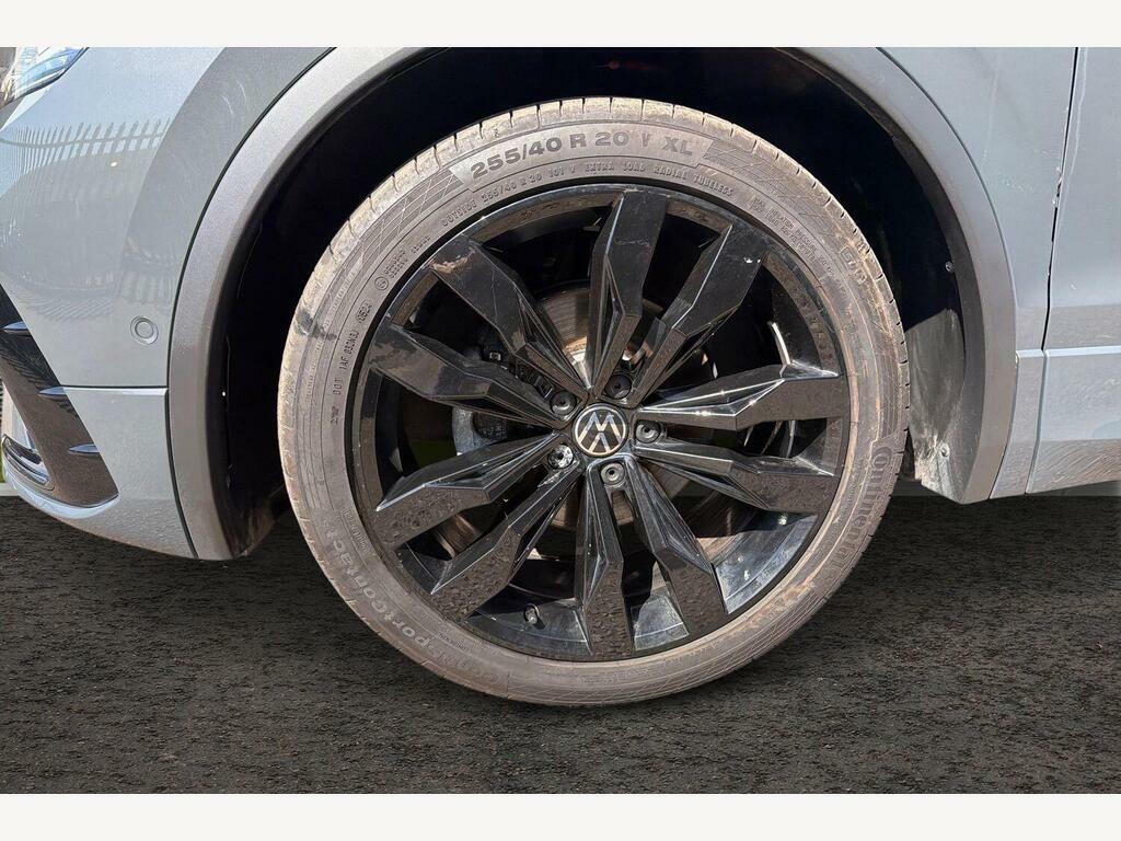 Volkswagen Tiguan 1.5 Tsi Black Edition Suv Dsg Euro 6 S Grey #5