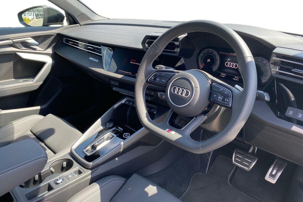 Audi A3 1.5 Tfsi 35 Black Edition Sportback S T KO25AWC Grey #6