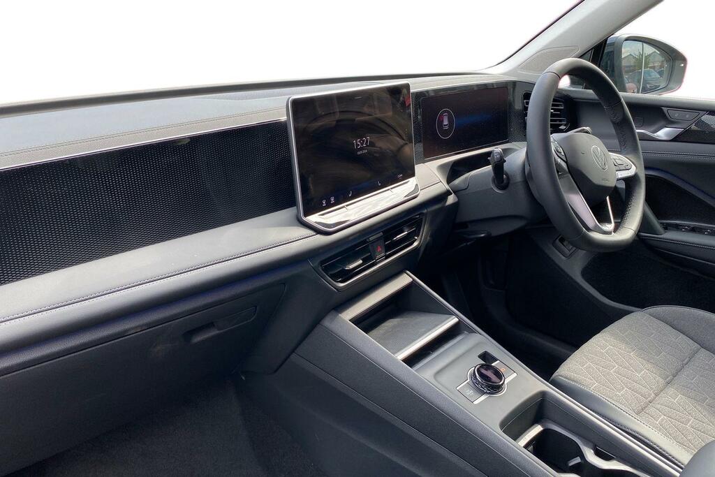 Volkswagen Tiguan 1.5 Etsi Mhev Match Suv Hybrid Dsg Euro AV26UTN Black #2
