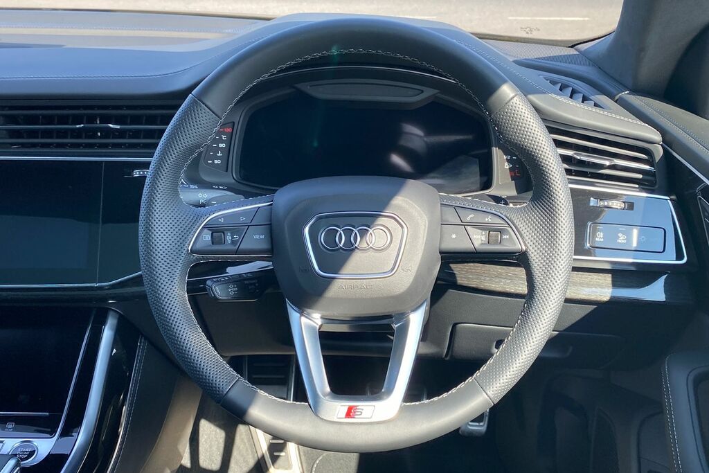 Audi Q8 S Line Blue #13