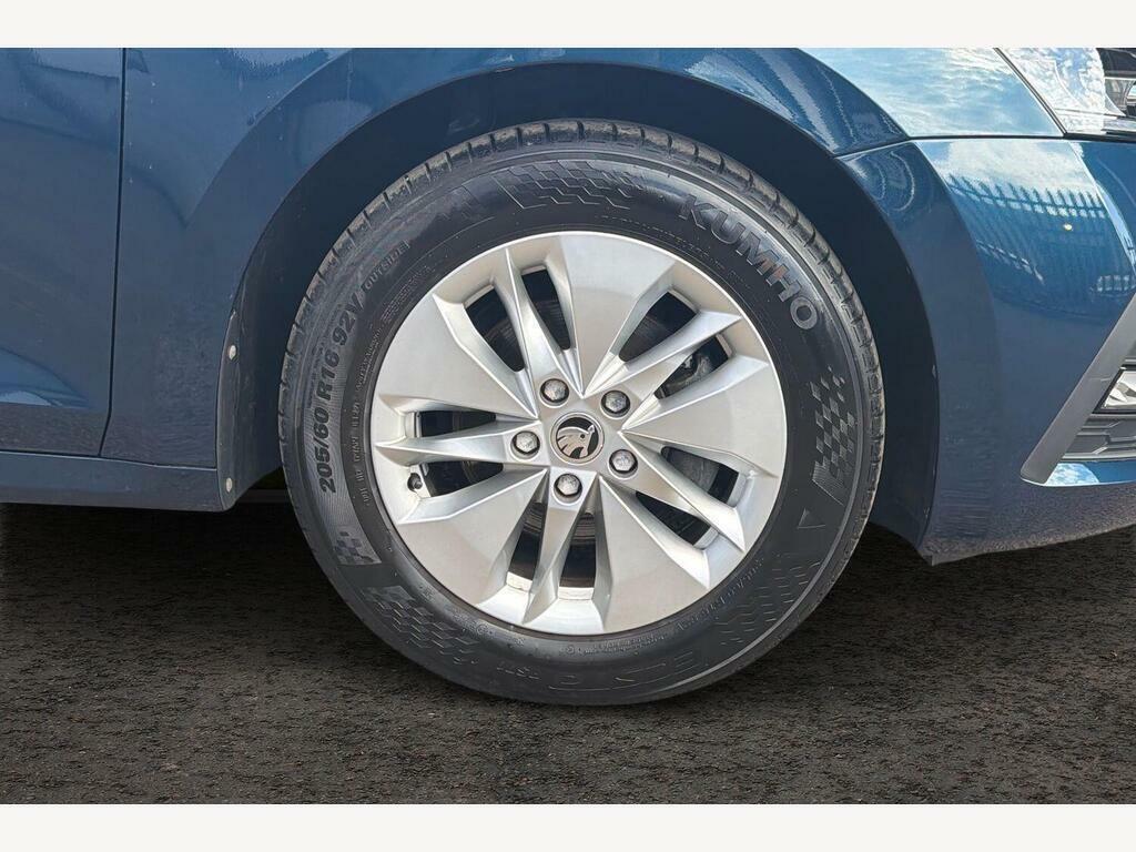 Skoda Octavia 1.5 Tsi Act Se Technology Hatchback Man Blue #5