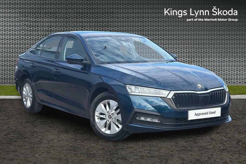 Skoda Octavia 1.5 Tsi Act Se Technology Hatchback Man Blue