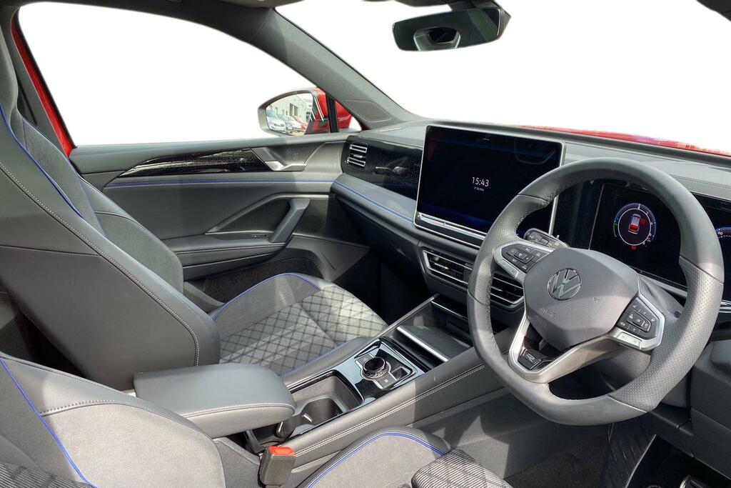 Volkswagen Tiguan 1.5 Tsi Ehybrid 19.7Kwh R-line Suv Plug Red #6
