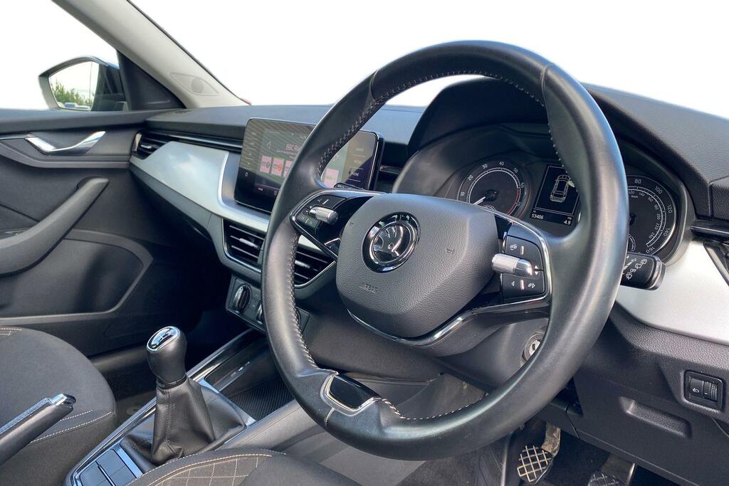 Skoda Kamiq 1.0 Tsi Se Drive Suv Euro 6 Ss GF72SYV Black #6
