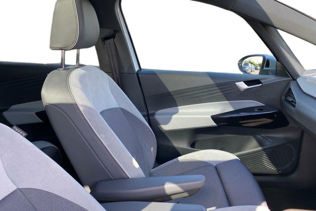 Volkswagen ID.3 Pro Performance 58Kwh Max Hatchback A #6