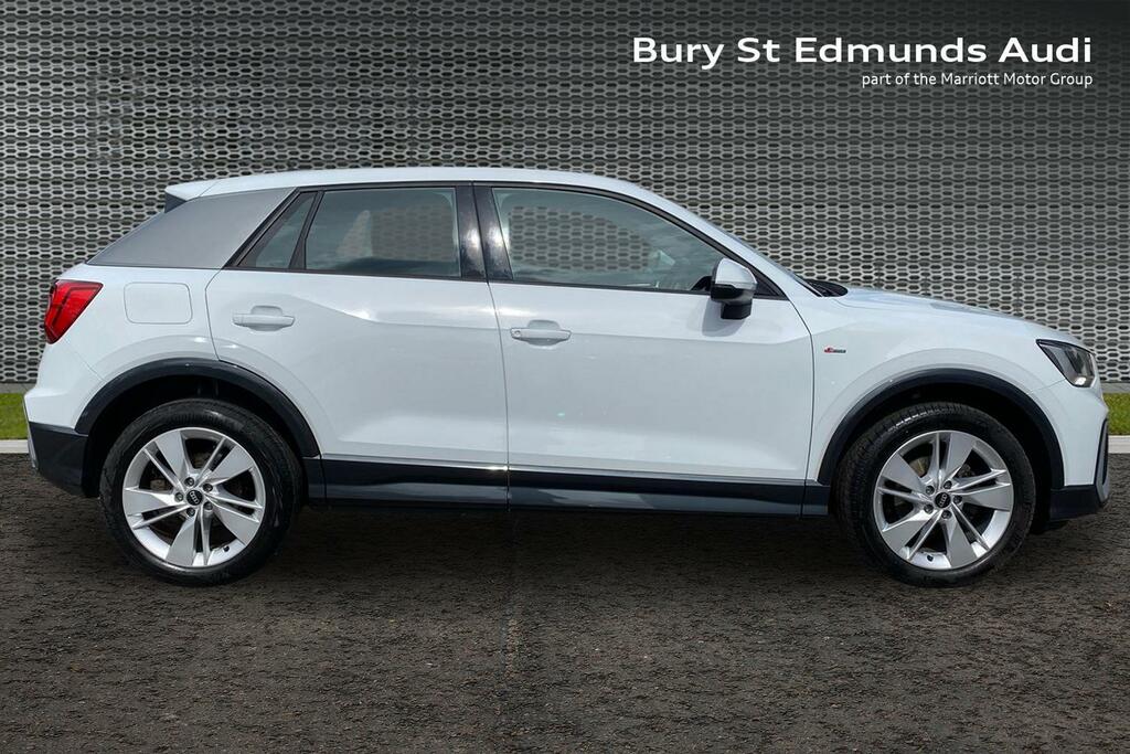 Audi Q2 1.5 Tfsi Cod 35 S Line Suv S Tronic Eur White #4