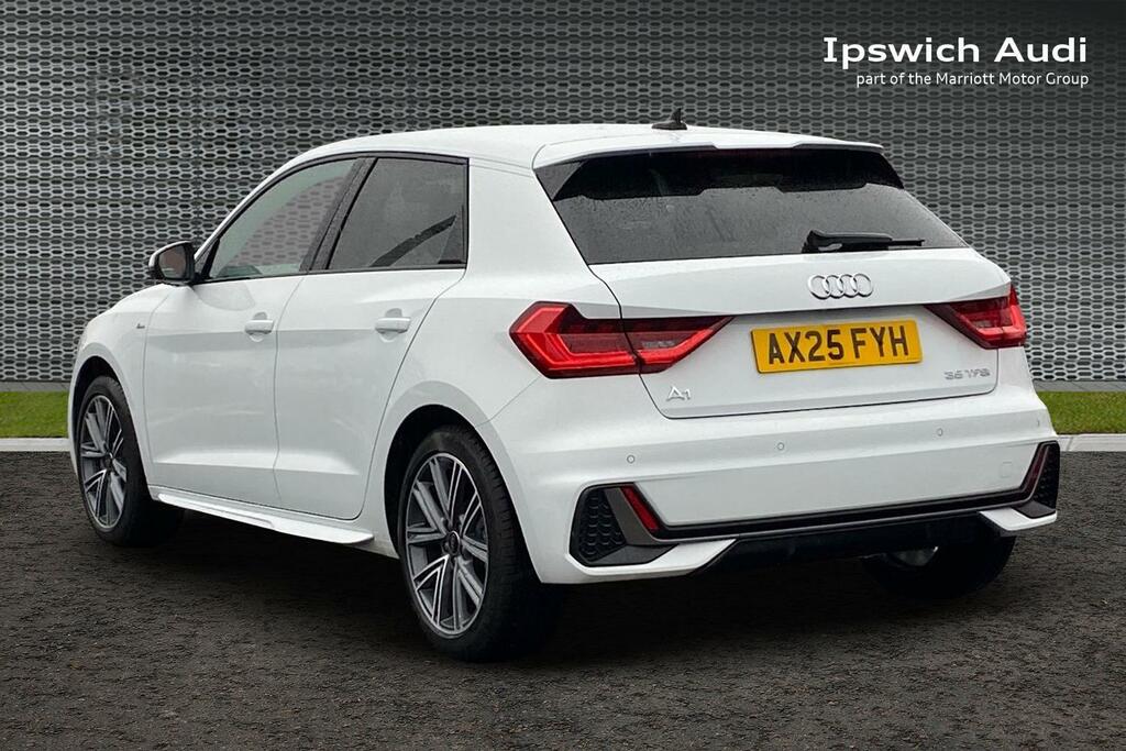 Audi A1 1.5 Tfsi 35 S Line Sportback S Tronic E AX25FYH #3