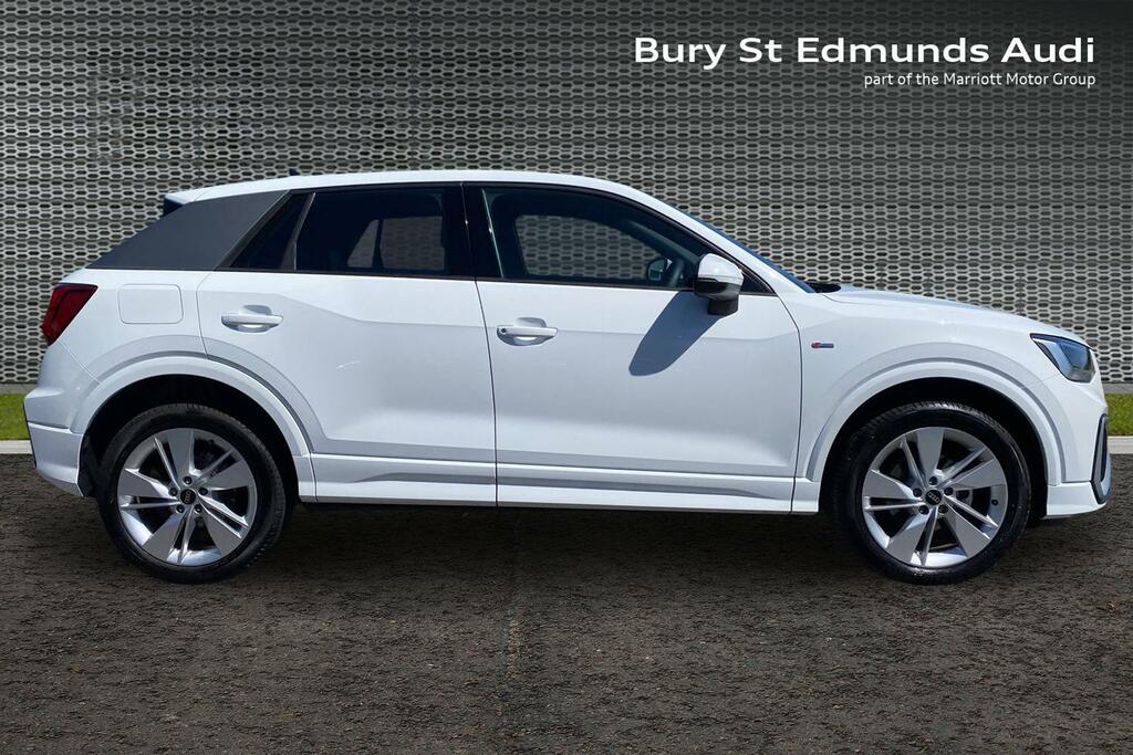 Audi Q2 1.5 Tfsi Cod 35 S Line Suv S Tronic Eur White #4