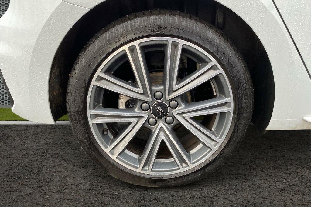 Audi A1 1.5 Tfsi 35 S Line Sportback S Tronic E AX25EXB White #5