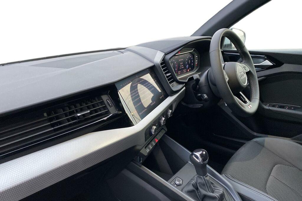 Audi A1 1.5 Tfsi 35 S Line Sportback S Tronic E AX25EXB White #2