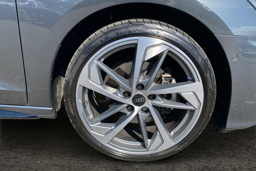 Audi A3 1.5 Tfsi 35 Black Edition Sportback S T AX73JDZ Grey #5