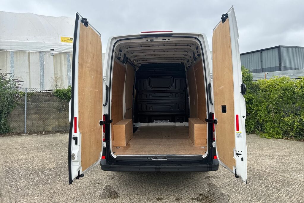 Volkswagen Crafter Commerce Plus Grey #9