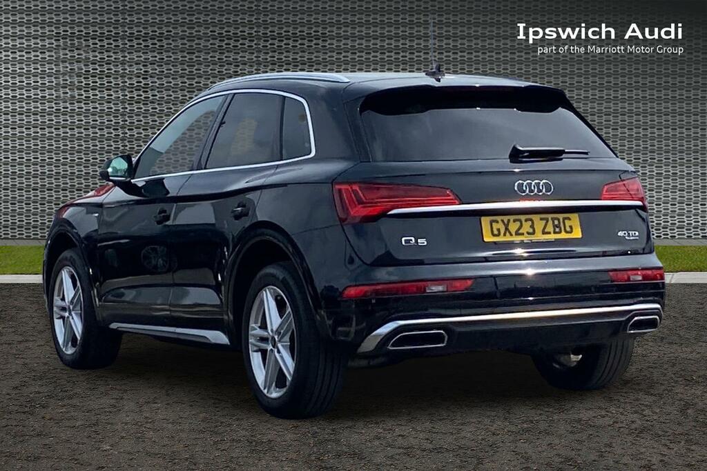 Audi Q5 2.0 Tdi 40 S Line Suv S Tronic Quattro GX23ZBG Black #3