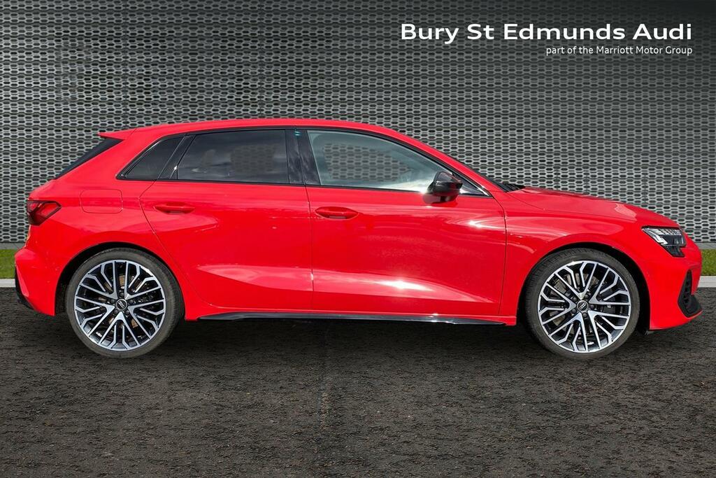 Audi S3 2.0 Tfsi Vorsprung Sportback S Tronic Q Red #4