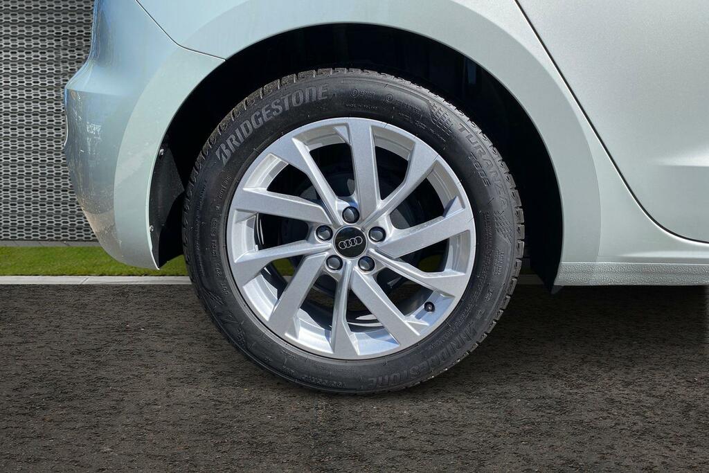 Audi A1 1.0 Tfsi 25 Sport Sportback S Tronic Eu Silver #5