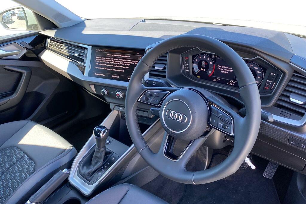 Audi A1 1.0 Tfsi 25 Sport Sportback S Tronic Eu Silver #6