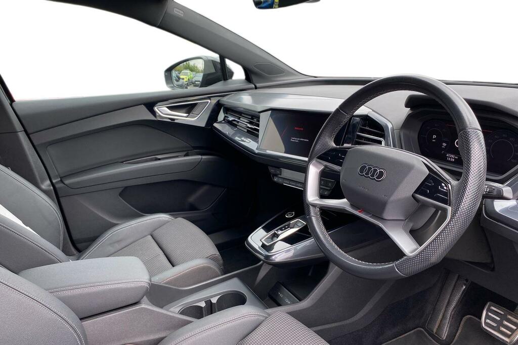 Audi Q4 E Tron 40 S Line Suv 82Kwh 204 Ps BT23RWX Black #6