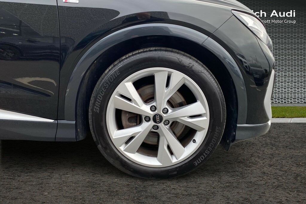 Audi Q4 E Tron 50 S Line Sportback Quattro 82Kw KS22KMK Black #5