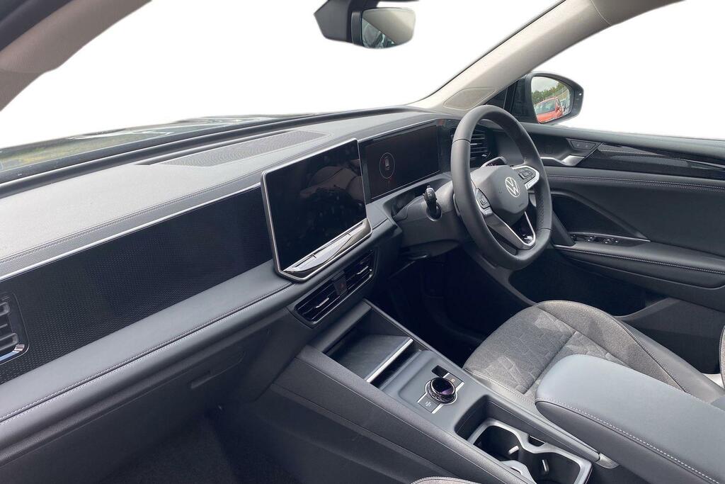 Volkswagen Tiguan 1.5 Etsi Mhev Match Suv Hybrid Dsg Euro Black #2