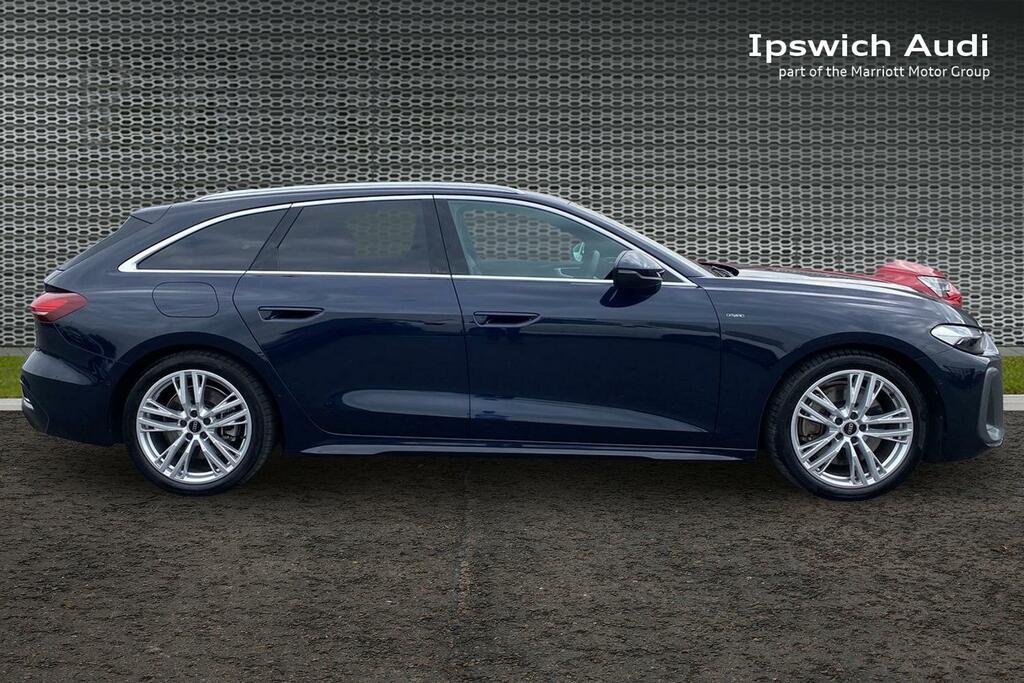 Audi A5 2.0 E-hybrid 25.9Kwh S Line Estate Plug VK75YWB Blue #4